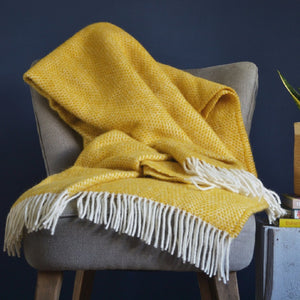 Wool Throws & Blankets