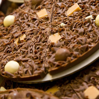 Heavenly Honeycomb 7' Chocolate Pizza