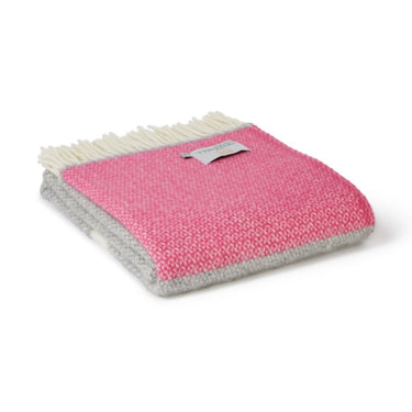 Illusion Panel Grey/Pink Throw