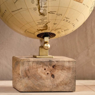 Kenda Decorative Globe