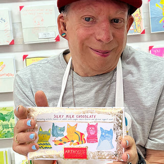 Cats Design Silky Columbian Milk Chocolate