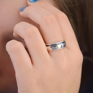 Ami Narrow Sterling Silver Hearts Spinning Ring