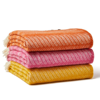 Twist Yellow Throw