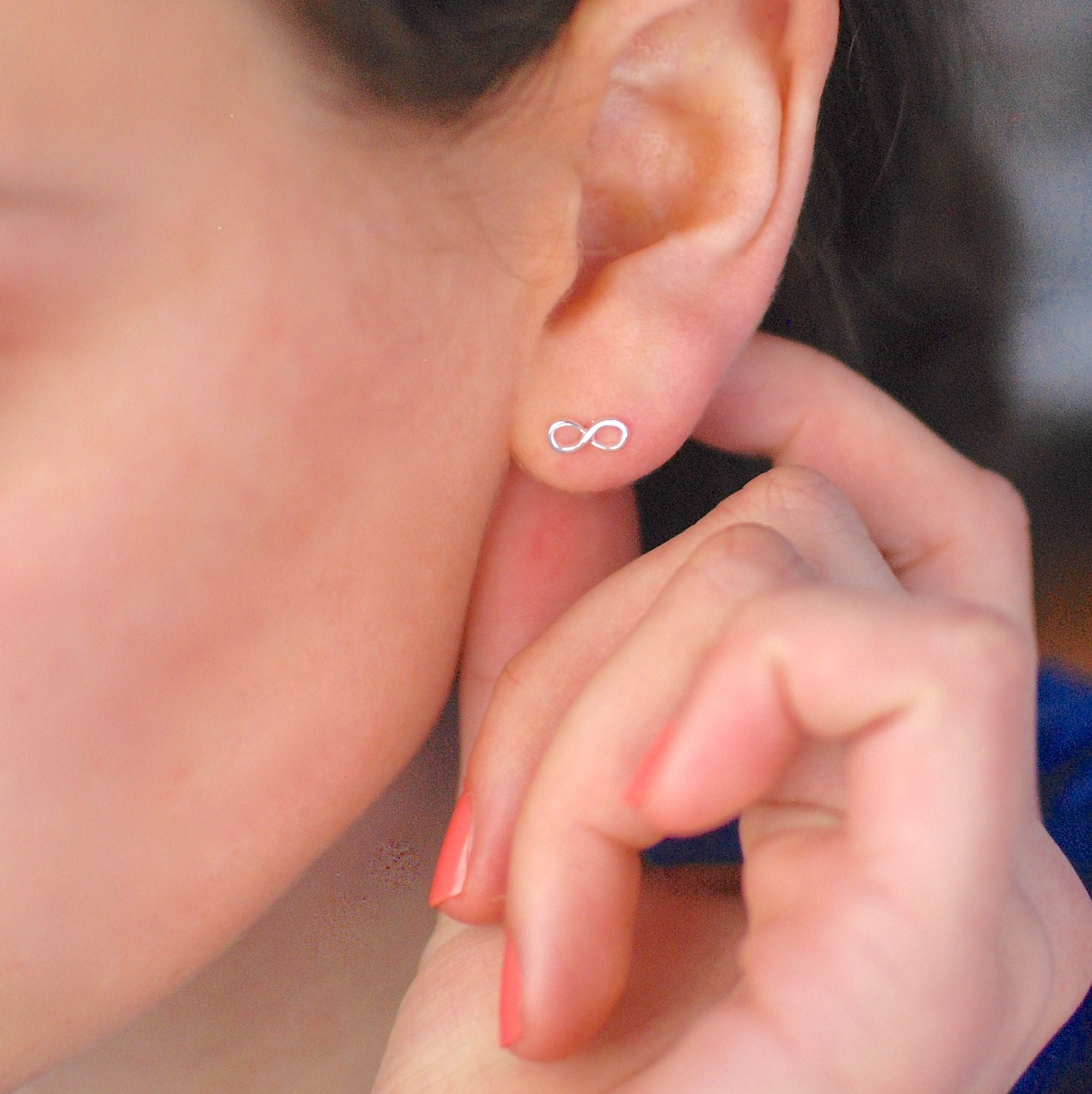 Sterling Silver Mini Infinity Studs – Penelopetom