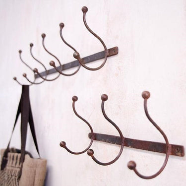 Rama Iron Five-Hook Rail