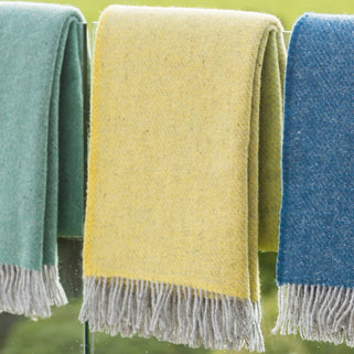 Boa Wool Throw Lemon