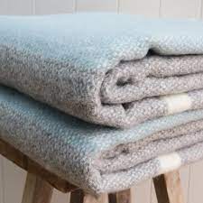 Illusion Panel Grey and Duck Egg Throw